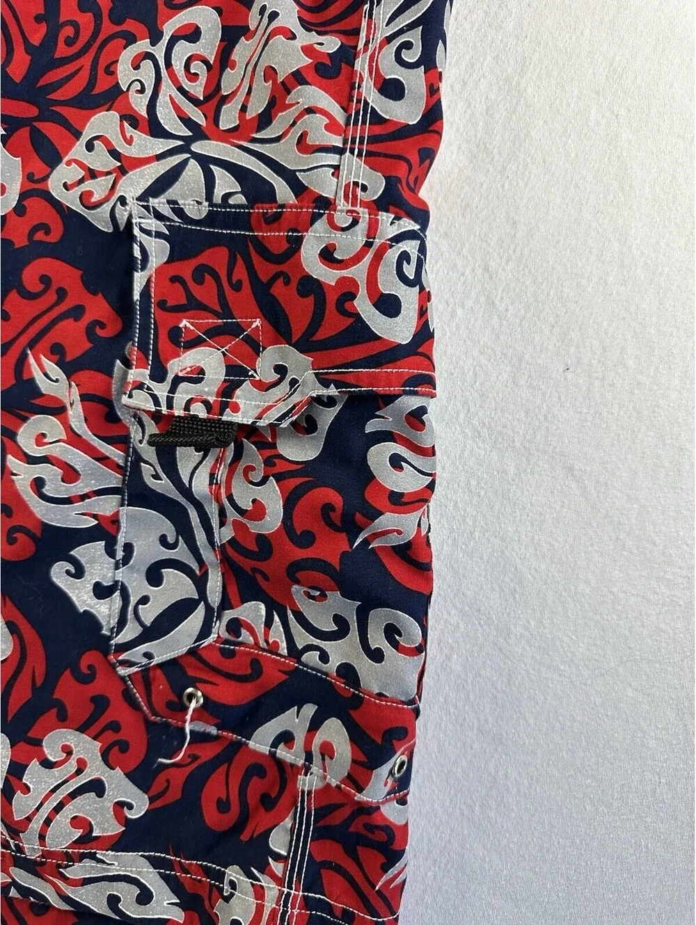 Y2K Sideout Men’s Swimming Trunks size 33, Blue & Red, Hawaii Vibe